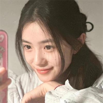 女玩家喜迎春
